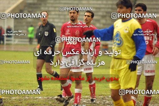 1518683, Tehran, Iran, Iranian Football Pro League، Persian Gulf Cup، 2002-2003 Season، Persepolis 2 v ۰ Fajr-e Sepasi Shiraz on 2002/12/13 at Takhti Stadium