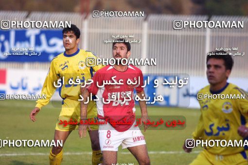 1518624, Tehran, Iran, Iranian Football Pro League، Persian Gulf Cup، 2002-2003 Season، Persepolis 2 v ۰ Fajr-e Sepasi Shiraz on 2002/12/13 at Takhti Stadium