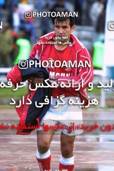 1518619, Tehran, Iran, Iranian Football Pro League، Persian Gulf Cup، 2002-2003 Season، Persepolis 2 v ۰ Fajr-e Sepasi Shiraz on 2002/12/13 at Takhti Stadium