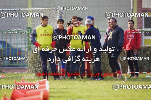 1518817, , , لیگ برتر فوتبال ایران, Persepolis Football Team Training Session on 2002/12/15 at Karegaran Stadium