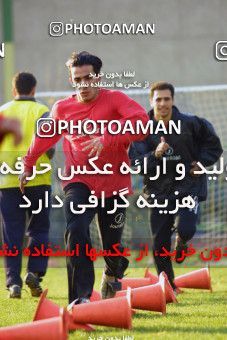 1518741, , , لیگ برتر فوتبال ایران, Persepolis Football Team Training Session on 2002/12/15 at Karegaran Stadium