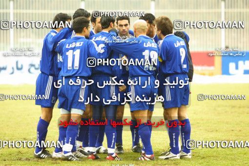 1519159, Tehran, Iran, Iranian Football Pro League، Persian Gulf Cup، 2002-2003 Season، Paykan ۱ v 2 Esteghlal on 2002/12/20 at Takhti Stadium