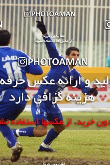 1519072, Tehran, Iran, Iranian Football Pro League، Persian Gulf Cup، 2002-2003 Season، Paykan ۱ v 2 Esteghlal on 2002/12/20 at Takhti Stadium