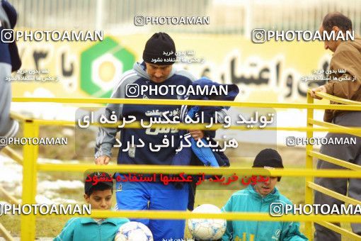 1519063, Tehran, Iran, Iranian Football Pro League، Persian Gulf Cup، 2002-2003 Season، Paykan ۱ v 2 Esteghlal on 2002/12/20 at Takhti Stadium