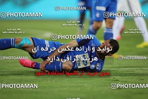 1522600, Tehran, , Iran Pro League، Persian Gulf Cup، 2018-19 season، Second Leg، Week 26، Esteghlal ۱ v ۰ Gostaresh Foulad Tabriz on 2019/04/17 at Azadi Stadium