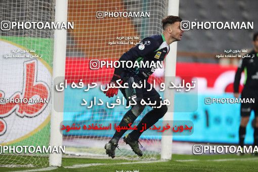 1528196, Tehran, Iran, Iran Football Pro League، Persian Gulf Cup، 2018-19 Season، Second Leg، Week 21، Persepolis 3 v ۱ Padideh Mashhad on 2020/02/27 at Azadi Stadium