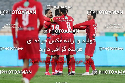 1528364, Tehran, Iran, Iran Football Pro League، Persian Gulf Cup، 2018-19 Season، Second Leg، Week 21، Persepolis 3 v ۱ Padideh Mashhad on 2020/02/27 at Azadi Stadium