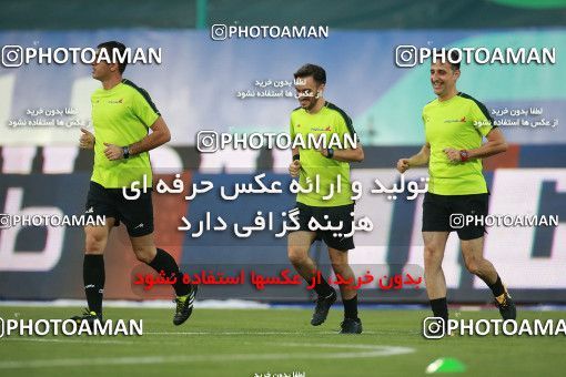 1538301, Tehran, Iran, Iran Football Pro League، Persian Gulf Cup، 2018-19 Season، Second Leg، Week 28، Persepolis ۰ v ۱ Zob Ahan Esfahan on 2020/08/07 at Azadi Stadium