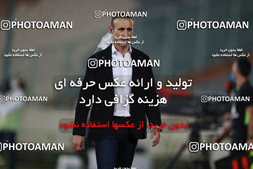 1538323, Tehran, Iran, Iran Football Pro League، Persian Gulf Cup، Week 28، Second Leg، Persepolis 0 v 1 Zob Ahan Esfahan on 2020/08/07 at Azadi Stadium