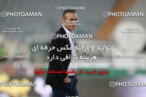 1538402, Tehran, Iran, Iran Football Pro League، Persian Gulf Cup، Week 28، Second Leg، Persepolis 0 v 1 Zob Ahan Esfahan on 2020/08/07 at Azadi Stadium