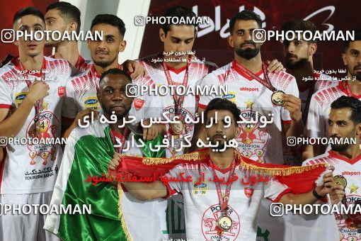 1531132, Tehran, Iran, Iran Football Pro League، Persian Gulf Cup، 2018-19 Season، Second Leg، Week 28، Persepolis ۰ v ۱ Zob Ahan Esfahan on 2020/08/07 at Azadi Stadium