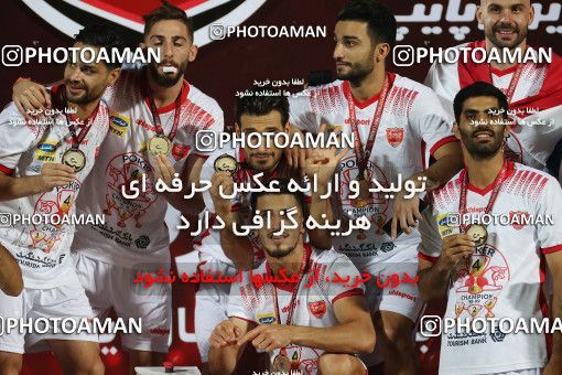 1531084, Tehran, Iran, Iran Football Pro League، Persian Gulf Cup، 2018-19 Season، Second Leg، Week 28، Persepolis ۰ v ۱ Zob Ahan Esfahan on 2020/08/07 at Azadi Stadium