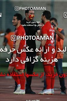 1536869, Tehran, Iran, Iran Football Pro League، Persian Gulf Cup، Week 25، Second Leg، Persepolis 1 v 0 Foulad Khouzestan on 2020/07/18 at Azadi Stadium