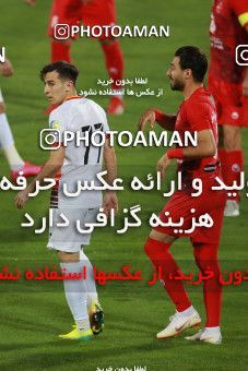 1536947, Tehran, Iran, Iran Football Pro League، Persian Gulf Cup، Week 25، Second Leg، Persepolis 1 v 0 Foulad Khouzestan on 2020/07/18 at Azadi Stadium