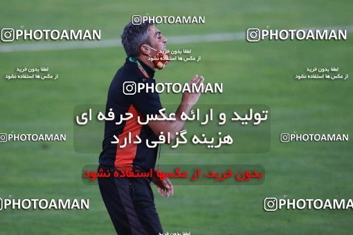 1537071, Tehran, Iran, Iran Football Pro League، Persian Gulf Cup، 2018-19 Season، Second Leg، Week 25، Persepolis ۱ v ۰ Foulad Khouzestan on 2020/07/18 at Azadi Stadium