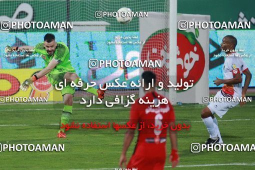 1536987, Tehran, Iran, Iran Football Pro League، Persian Gulf Cup، 2018-19 Season، Second Leg، Week 25، Persepolis ۱ v ۰ Foulad Khouzestan on 2020/07/18 at Azadi Stadium