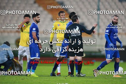 1540947, Tehran, , Iran Pro League، Persian Gulf Cup، 2020-21 season، First Leg، Week 5، Esteghlal ۱ v ۱ Sanat Naft Abadan on 2020/12/07 at Azadi Stadium