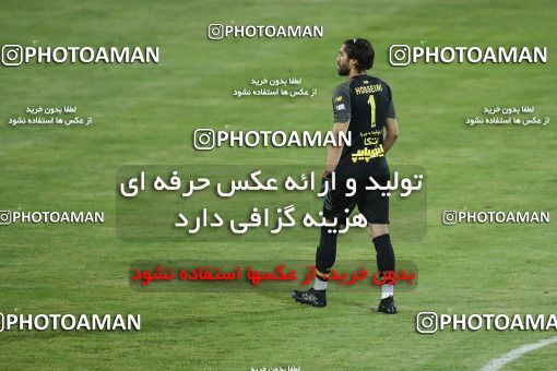 1542673, Tehran, Iran, Semi-Finals جام حذفی فوتبال ایران, Khorramshahr Cup, Persepolis (3) 2 v 2 (6) Esteghlal on 2020/08/26 at Azadi Stadium