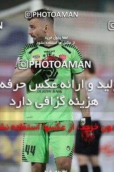 1542890, Tehran, Iran, Iranian Hazfi Cup, Semi-Finals, Khorramshahr Cup, Persepolis 2 (۱) v (4) 2 Esteghlal on 2020/08/26 at Azadi Stadium