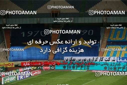 1545619, Tehran, , Iran Football Pro League، Persian Gulf Cup، Week 24، Second Leg، Esteghlal 0 v 0 Tractor Sazi on 2020/07/11 at Azadi Stadium