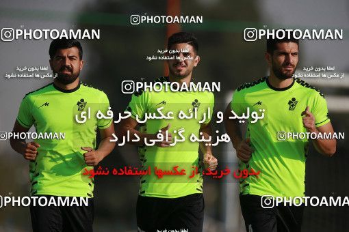 1546769, Tehran,Peykanshahr, , Friendly logistics match، Paykan ۱ v 3 Paykan on 2020/10/21 at Iran Khodro Stadium