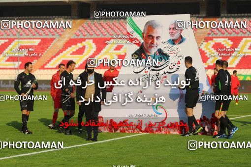 1553119, Tehran, Iran, Iran Pro League، Persian Gulf Cup، 2020-21 season، First Leg، Week 6، Persepolis ۱ v ۱ Zob Ahan Esfahan on 2020/12/31 at Azadi Stadium