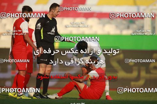 1547970, Tehran, Iran, Iran Pro League، Persian Gulf Cup، 2020-21 season، First Leg، Week 6، Persepolis ۱ v ۱ Zob Ahan Esfahan on 2020/12/31 at Azadi Stadium