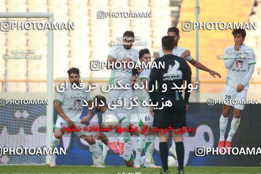 1548170, Tehran, Iran, Iran Pro League، Persian Gulf Cup، 2020-21 season، First Leg، Week 6، Persepolis ۱ v ۱ Zob Ahan Esfahan on 2020/12/31 at Azadi Stadium