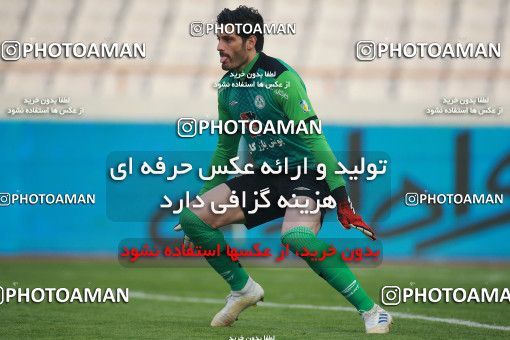 1548342, Tehran, Iran, Iran Pro League، Persian Gulf Cup، 2020-21 season، First Leg، Week 6، Persepolis ۱ v ۱ Zob Ahan Esfahan on 2020/12/31 at Azadi Stadium