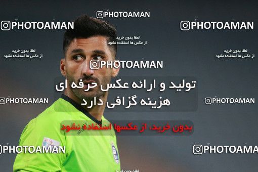 1549525, Tehran, , لیگ برتر فوتبال ایران، Persian Gulf Cup، Week 10، First Leg، Esteghlal 2 v 0 Aluminium Arak on 2021/01/04 at Azadi Stadium