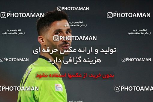 1549596, Tehran, , لیگ برتر فوتبال ایران، Persian Gulf Cup، Week 10، First Leg، Esteghlal 2 v 0 Aluminium Arak on 2021/01/04 at Azadi Stadium