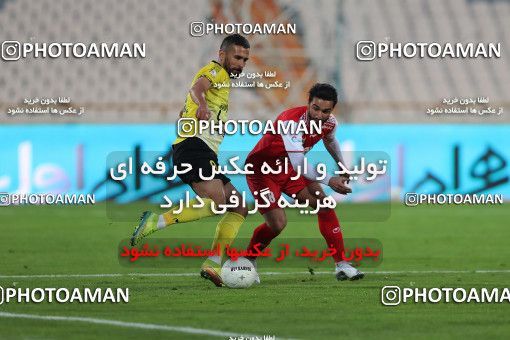 1553000, Tehran, Iran, Iran Pro League، Persian Gulf Cup، 2020-21 season، First Leg، Week 7، Persepolis ۰ v ۰ Sepahan on 2021/01/05 at Azadi Stadium