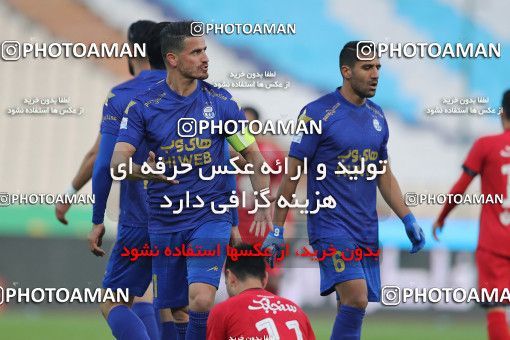 1553729, Tehran, Iran, Iran Pro League، Persian Gulf Cup، 2020-21 season، First Leg، Week 8، Esteghlal 2 v 2 Persepolis on 2021/01/11 at Azadi Stadium