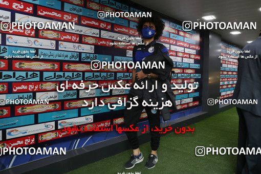 1553831, Tehran, Iran, لیگ برتر فوتبال ایران، Persian Gulf Cup، Week 8، First Leg، Esteghlal 2 v 2 Persepolis on 2021/01/11 at Azadi Stadium