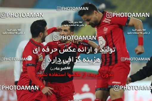 1553918, Tehran, Iran, Iran Pro League، Persian Gulf Cup، 2020-21 season، First Leg، Week 8، Esteghlal 2 v 2 Persepolis on 2021/01/11 at Azadi Stadium