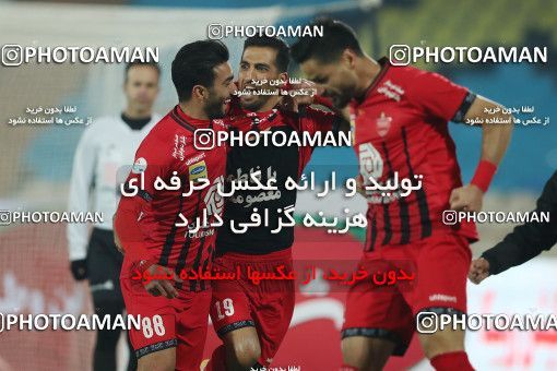 1553812, Tehran, Iran, Iran Pro League، Persian Gulf Cup، 2020-21 season، First Leg، Week 8، Esteghlal 2 v 2 Persepolis on 2021/01/11 at Azadi Stadium