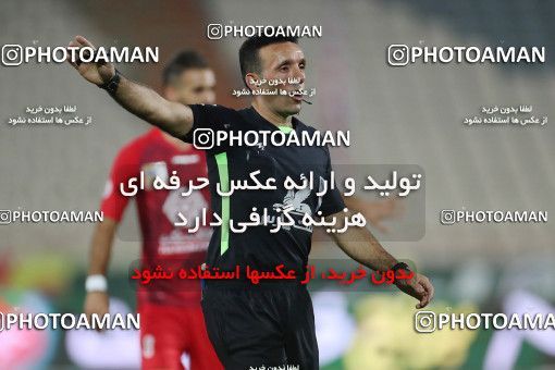 1559323, Tehran, Iran, Iran Football Pro League، Persian Gulf Cup، 2018-19 Season، Second Leg، Week 23، Persepolis ۱ v ۰ Shahin Shahrdari Boushehr on 2020/07/04 at Azadi Stadium