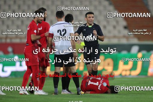 1559439, Tehran, Iran, Iran Football Pro League، Persian Gulf Cup، 2018-19 Season، Second Leg، Week 23، Persepolis ۱ v ۰ Shahin Shahrdari Boushehr on 2020/07/04 at Azadi Stadium