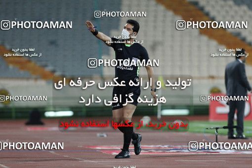 1730606, Tehran, Iran, Iran Football Pro League، Persian Gulf Cup، 2018-19 Season، Second Leg، Week 23، Persepolis ۱ v ۰ Shahin Shahrdari Boushehr on 2020/07/04 at Azadi Stadium