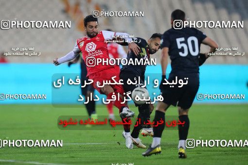 1561619, Tehran, Iran, Iran Pro League، Persian Gulf Cup، 2020-21 season، First Leg، Week 11، Persepolis 2 v ۱ Foulad Khouzestan on 2021/01/18 at Azadi Stadium