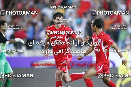 1565848, Tehran, Iran, Iran Pro League، Persian Gulf Cup، 2009-10 season، First Leg، Week 6، Persepolis 2 v 2 Shahin Boushehr on 2009/09/14 at Azadi Stadium