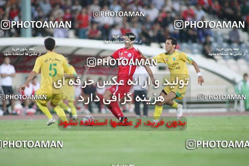 1565988, Tehran, Iran, Iran Pro League، Persian Gulf Cup، 2009-10 season، First Leg، Week 7، Persepolis 2 v 2 Rah Ahan on 2009/09/20 at Azadi Stadium