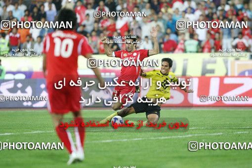 1566456, Tehran, Iran, Iran Pro League، Persian Gulf Cup، 2009-10 season، First Leg، Week 10، Persepolis 4 v 2 Fajr-e Sepasi Shiraz on 2009/10/07 at Azadi Stadium