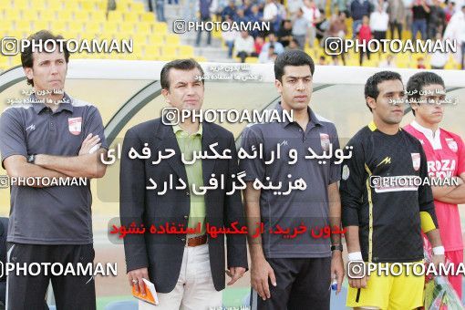 1566579, Tehran, Iran, Iran Pro League، Persian Gulf Cup، 2009-10 season، First Leg، Week 12، Steel Azin 2 v 2 Tractor S.C. on 2009/10/17 at Takhti Stadium