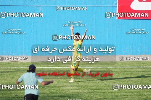 1566486, Tehran, Iran, لیگ برتر فوتبال ایران، Persian Gulf Cup، Week 12، Going Play، Rah Ahan 1 v 2 Shahin Boushehr on 2009/10/22 at Ekbatan Stadium