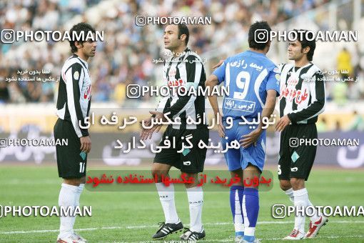 1566761, Tehran, Iran, Iran Pro League، Persian Gulf Cup، 2009-10 season، First Leg، Week 13، Esteghlal ۱ v ۱ Saba Qom on 2009/10/23 at Azadi Stadium