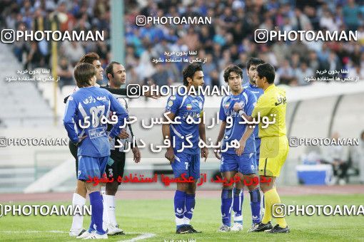 1566804, Tehran, Iran, Iran Pro League، Persian Gulf Cup، 2009-10 season، First Leg، Week 13، Esteghlal ۱ v ۱ Saba Qom on 2009/10/23 at Azadi Stadium