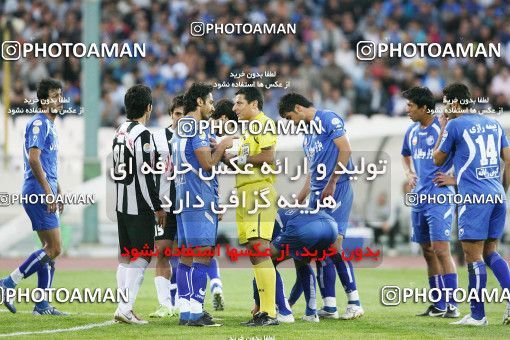 1566720, Tehran, Iran, Iran Pro League، Persian Gulf Cup، 2009-10 season، First Leg، Week 13، Esteghlal ۱ v ۱ Saba Qom on 2009/10/23 at Azadi Stadium