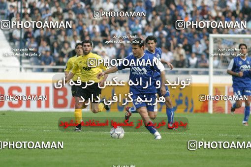 1569575, Tehran, , Iran Pro League، Persian Gulf Cup، 2003-04 season، Second Leg، Week 24، Esteghlal 2 v ۱ Sepahan on 2004/04/12 at Azadi Stadium