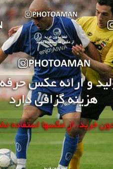 1569528, Tehran, , Iran Pro League، Persian Gulf Cup، 2003-04 season، Second Leg، Week 24، Esteghlal 2 v ۱ Sepahan on 2004/04/12 at Azadi Stadium